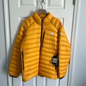 Men’s North face Summit series 800 down filled jacket and XL